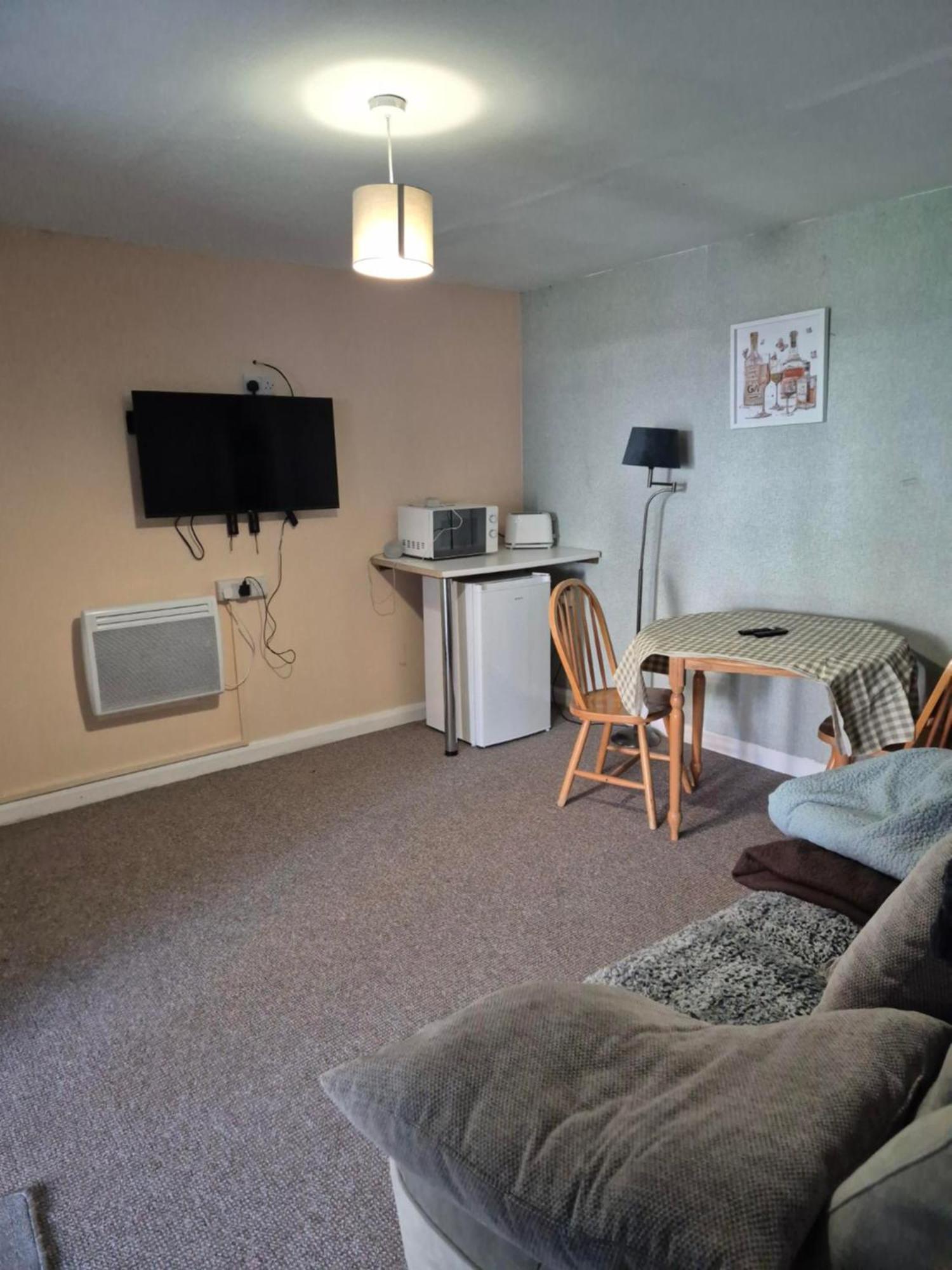 Accomadation เร็กซ์แฮม ภายนอก รูปภาพ