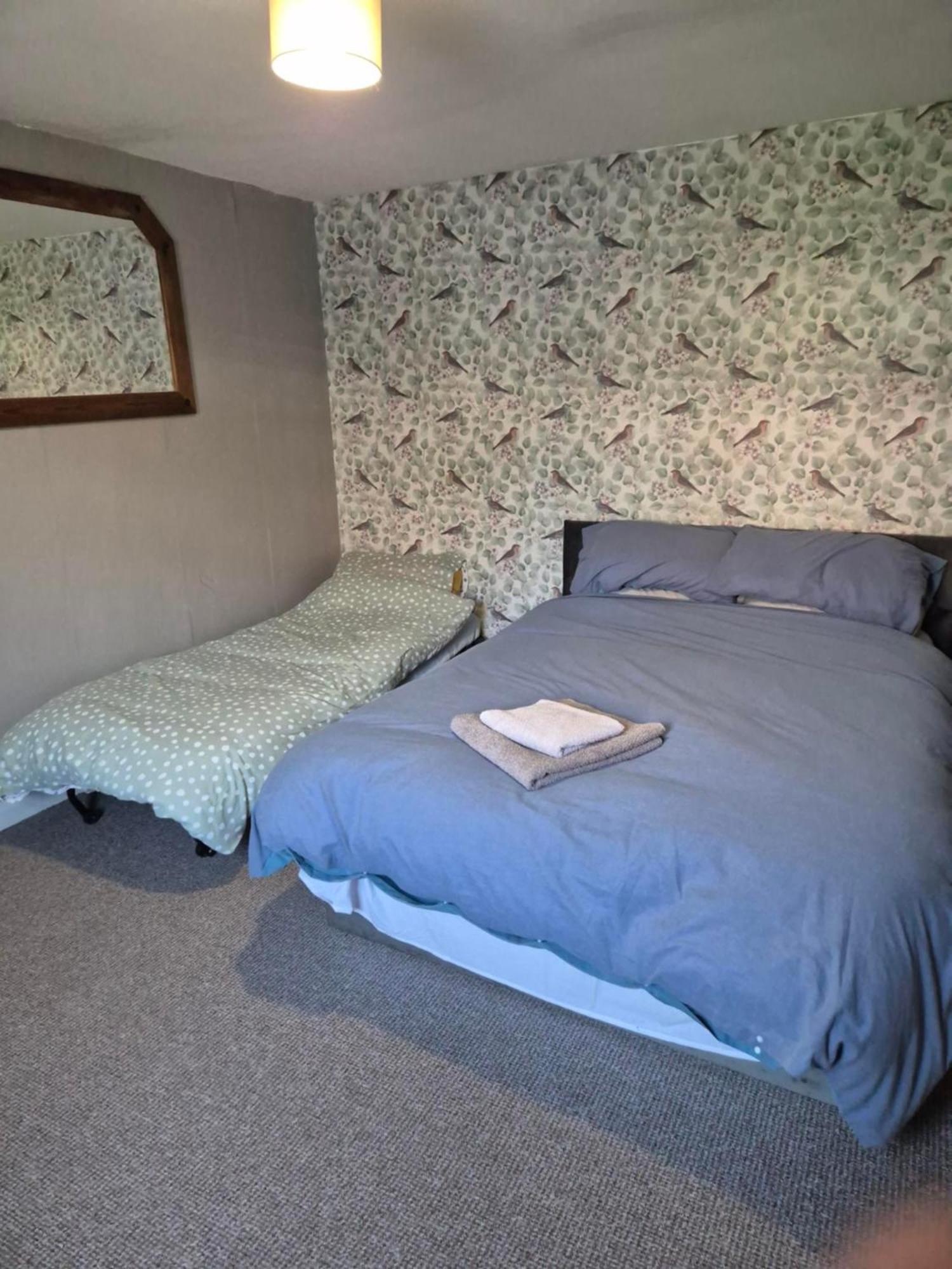 Accomadation เร็กซ์แฮม ภายนอก รูปภาพ