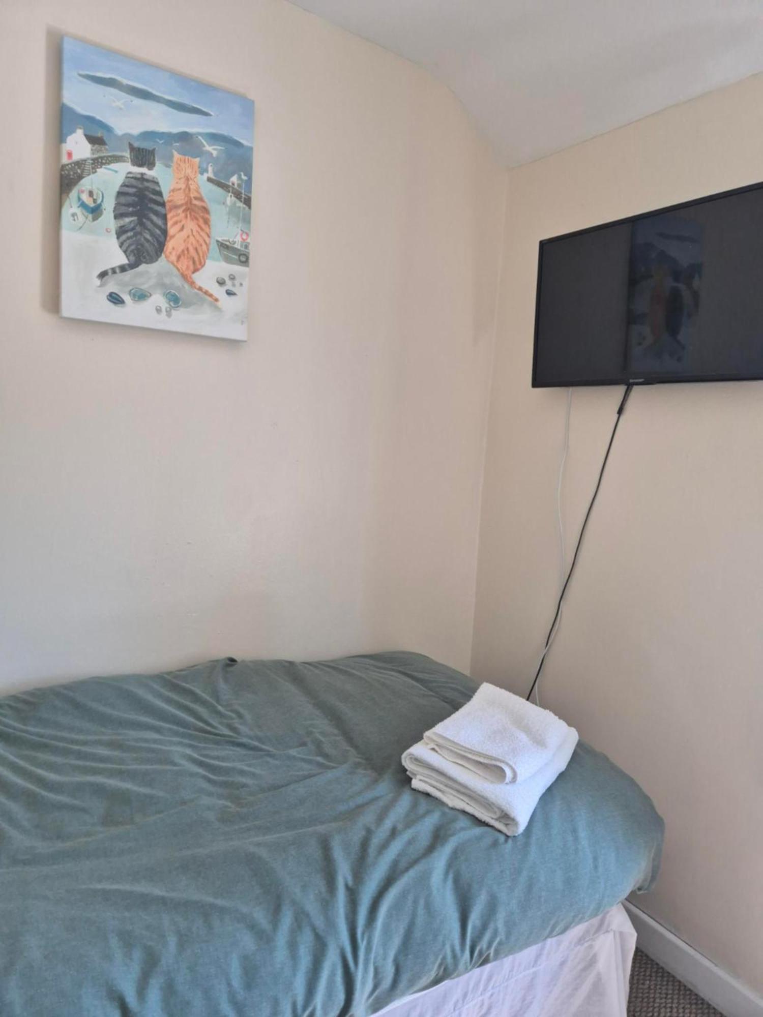 Accomadation เร็กซ์แฮม ภายนอก รูปภาพ